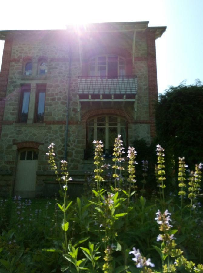 La Maison Du Marchand Peyrat-le-Château Kültér fotó